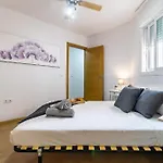 El Palo Luxury Apartment With Parking