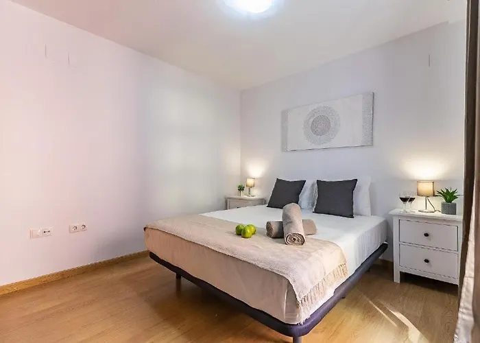 El Palo Luxury Apartment With Parking