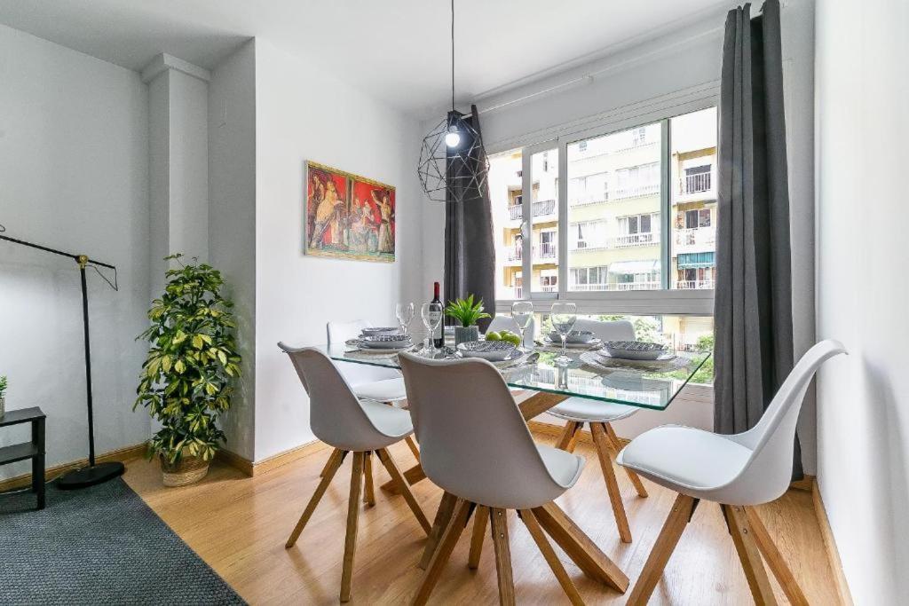 El Palo Luxury With Parking Apartment